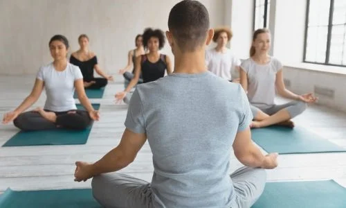 Yoga docent opleidingen Yoga docent opleidingen